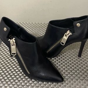LIO-JO Shoes/Ankle Boots Heels Black Leather.